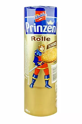 Ihre markante zylindrische Form und das leuchtend blaue Design machen die Prinzen Rolle sofort erkennbar. Diese visuelle Konsistenz hat der Marke geholfen, sich im Gedächtnis der Konsumenten zu verankern und ein Gefühl von Vertrautheit und Nostalgie zu erzeugen. Die Kombination aus ansprechendem Design und Tradition macht die Prinzen Rolle zu einer der bekanntesten Keksverpackungen in Deutschland.