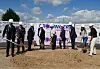 Spatenstich für den Neubau und die Erweiterung des Standorts der Prodinger oHG im südbadischen Herbolzheim mit Bürgermeister Ernst Schilling (Mitte), Frank Prodinger (Prodinger oHG – 4.v.r.), und Peter F. Rieland (Freyler GmbH – 3.v.r.)Personennachweis gesamt (v.l.n.r.):Tobias Oeftering (Prodinger), Bernd Barten (BBI), Harald Stramka (Freyler), Martin Scherer (Prodinger), Bürgermeister Ernst Schilling (Stadt Herbolzheim), Frank Prodinger (Prodinger), Peter F. Rieland (Freyler), Silvia Gerber (Freyler), Michael Kempf (Freyler)