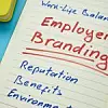 Block mit Notizen zu Employer Branding