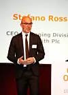 Stefano Rossi, CEO der Packaging Division, DS Smith Plc, betonte: „Unsere Kunden in ganz Europa haben uns gesagt, dass sie mit uns wachsen wollen, dieser Standort ist unsere Antwort hierauf. Dieses Werk ist das größte und effizienteste seiner Art in ganz Europa und unsere Kunden profitieren hiervon.“