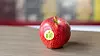 Apfel mit Papieretikett