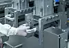 Wechsel von Schneidwerkzeugen an der Optima TDC125.