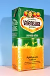 0,75 Liter „Valensina“ Apfelsinennektar in einer Tetra-Brik-Packung(um 1995).