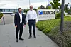 v.l.: Dr. Tim Wolf, Chief Business Development Officer, und Jürgen Welker, Director Automation and Technology, bei Koch Pac-Systeme.