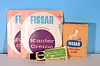 Fissan-Produktproben im Beutel, der Minitube und der Mini-Faltschachtel aus der Zeit zwischen 1930-1960.